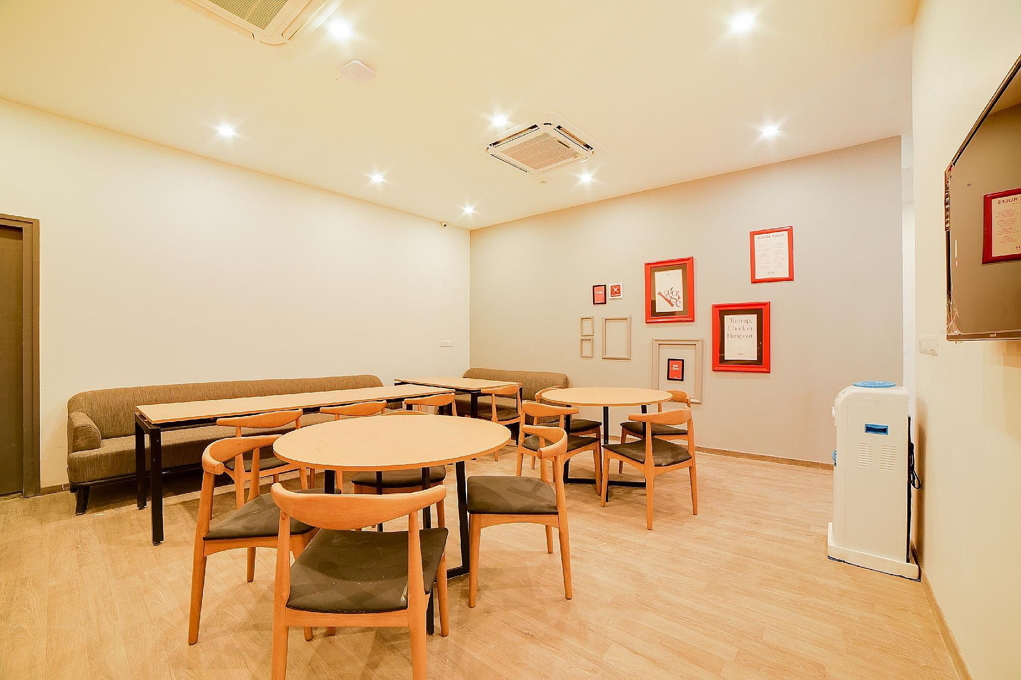 Restaurant (Private room)