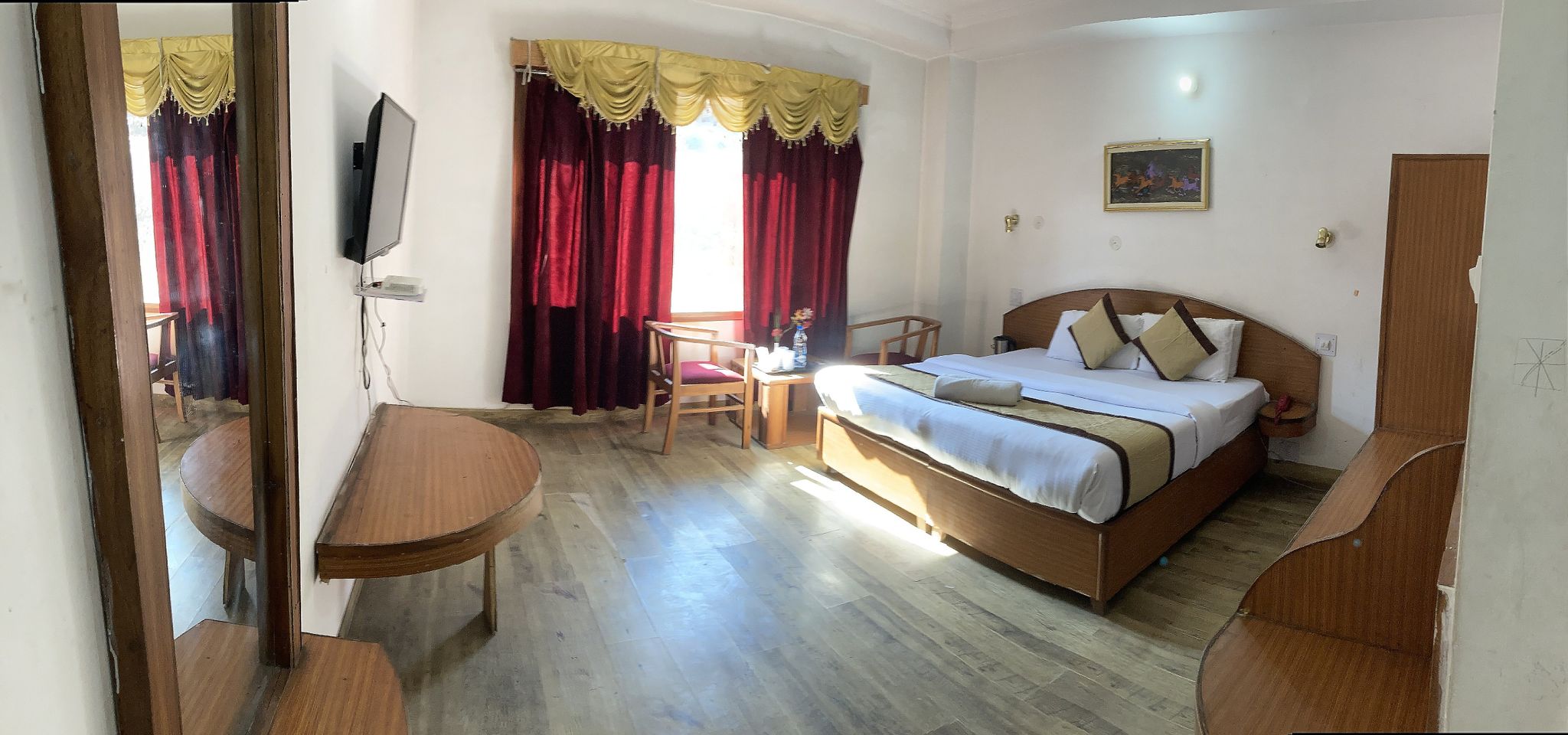 Hotel Tara Regency  Deluxe Room 10