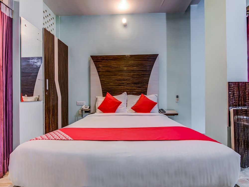 undefined OYO 18873 Hotel Comfort 10