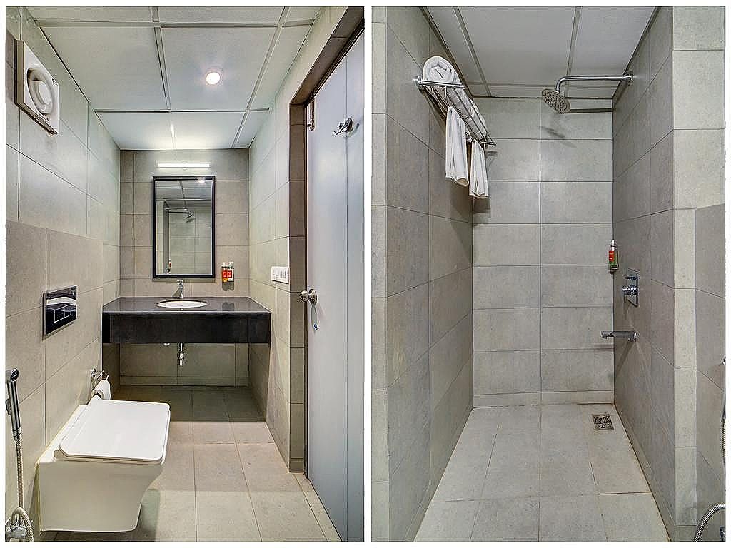 Hotel Kinara Grand - Vanasthalipuram Deluxe Rooms 7