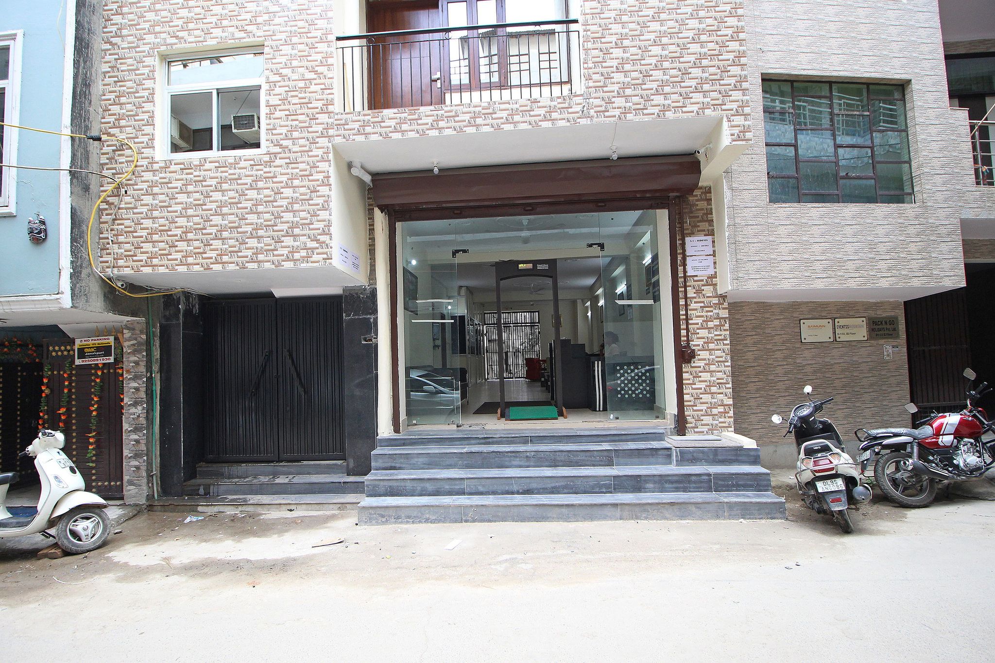 Hotel Exterior