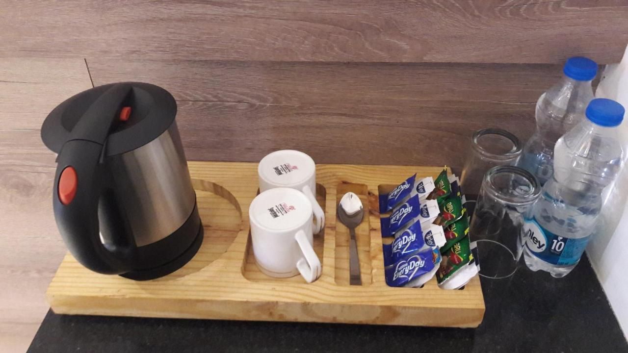 Hotel Crystal Grand Executive Room 3