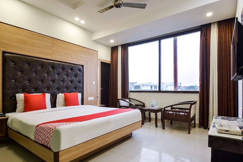 OYO 60737 Hotel Purple Residency Double or Twin Room 6