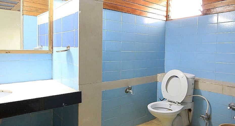 Hotel Yellow Lime Deluxe room 17