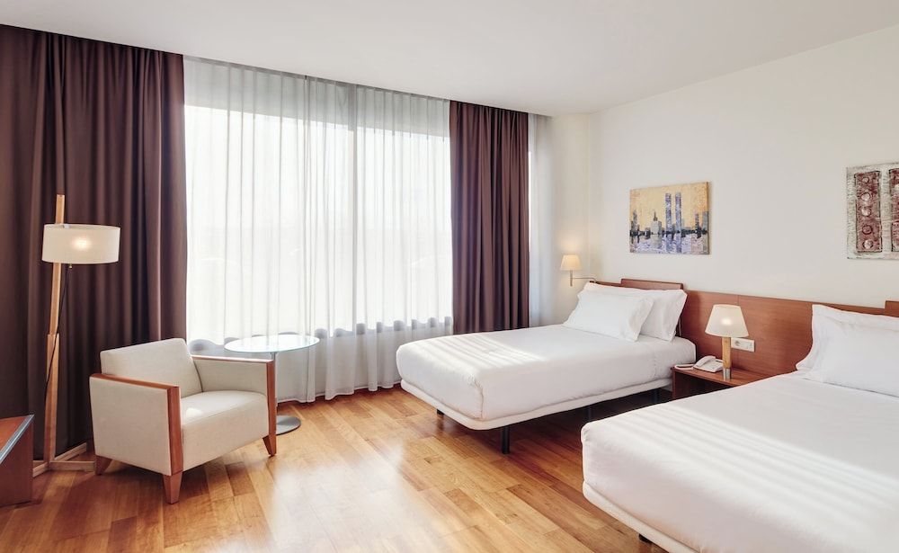 Sercotel Arrahona Sabadell Junior Suite, 2 Twin Beds