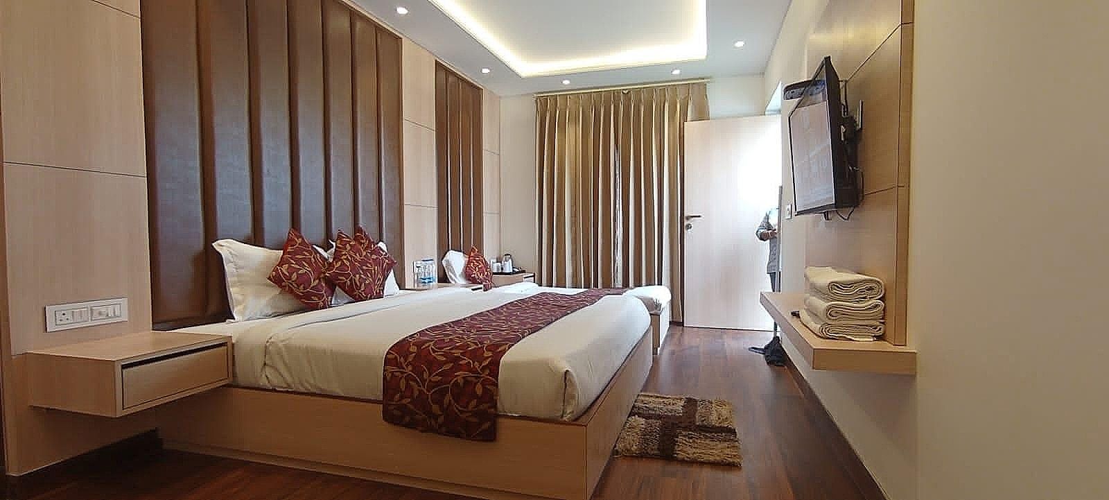 Premier Triple Room