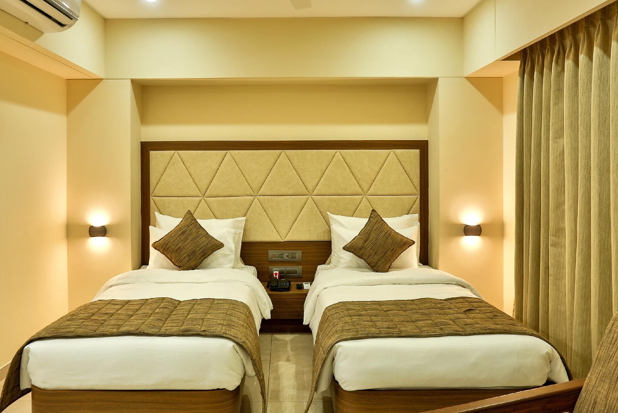 Elegant Double or Twin Room