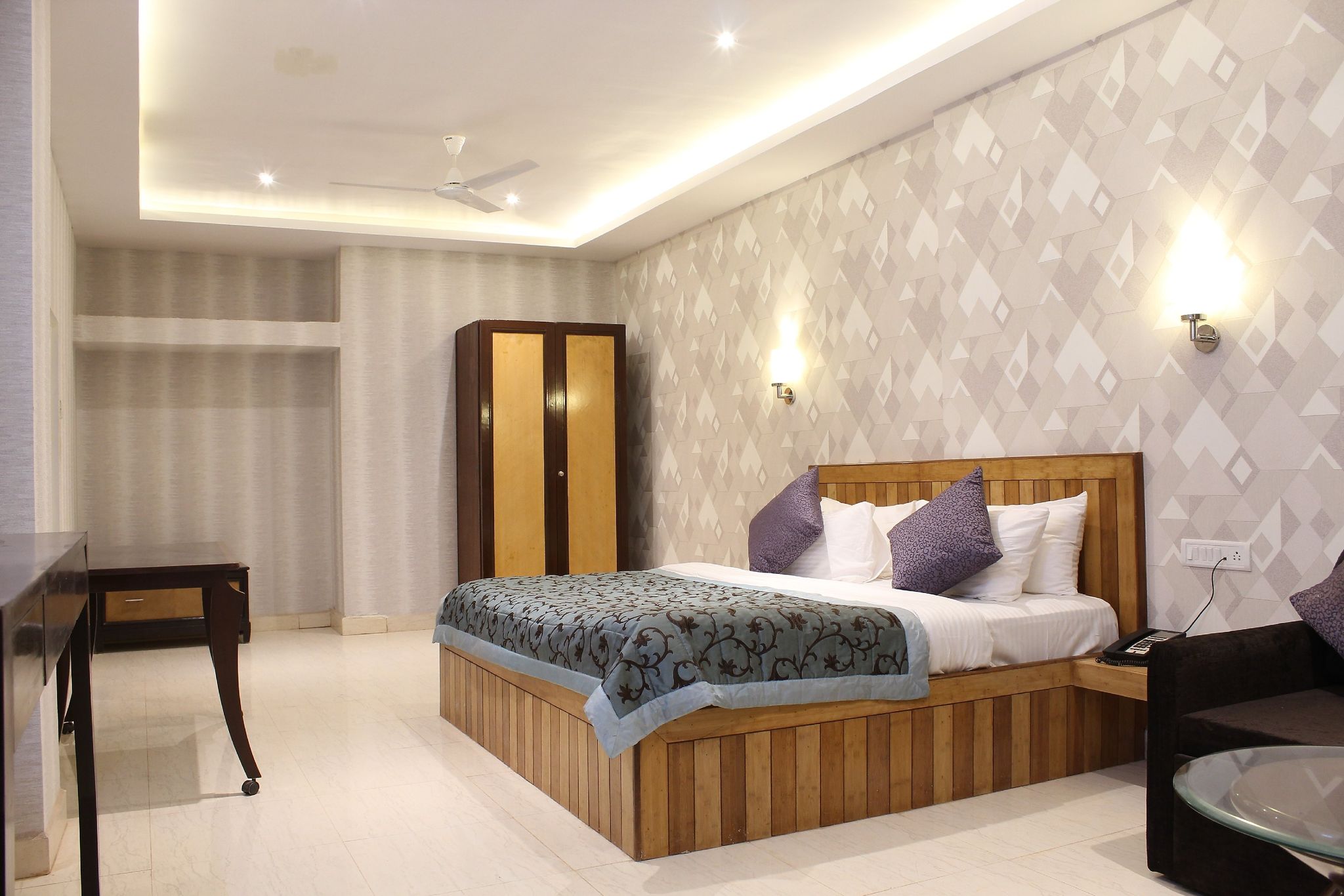 The Byke Retreat Brightland (Matheran) A/C Luxury Deluxe Room 3