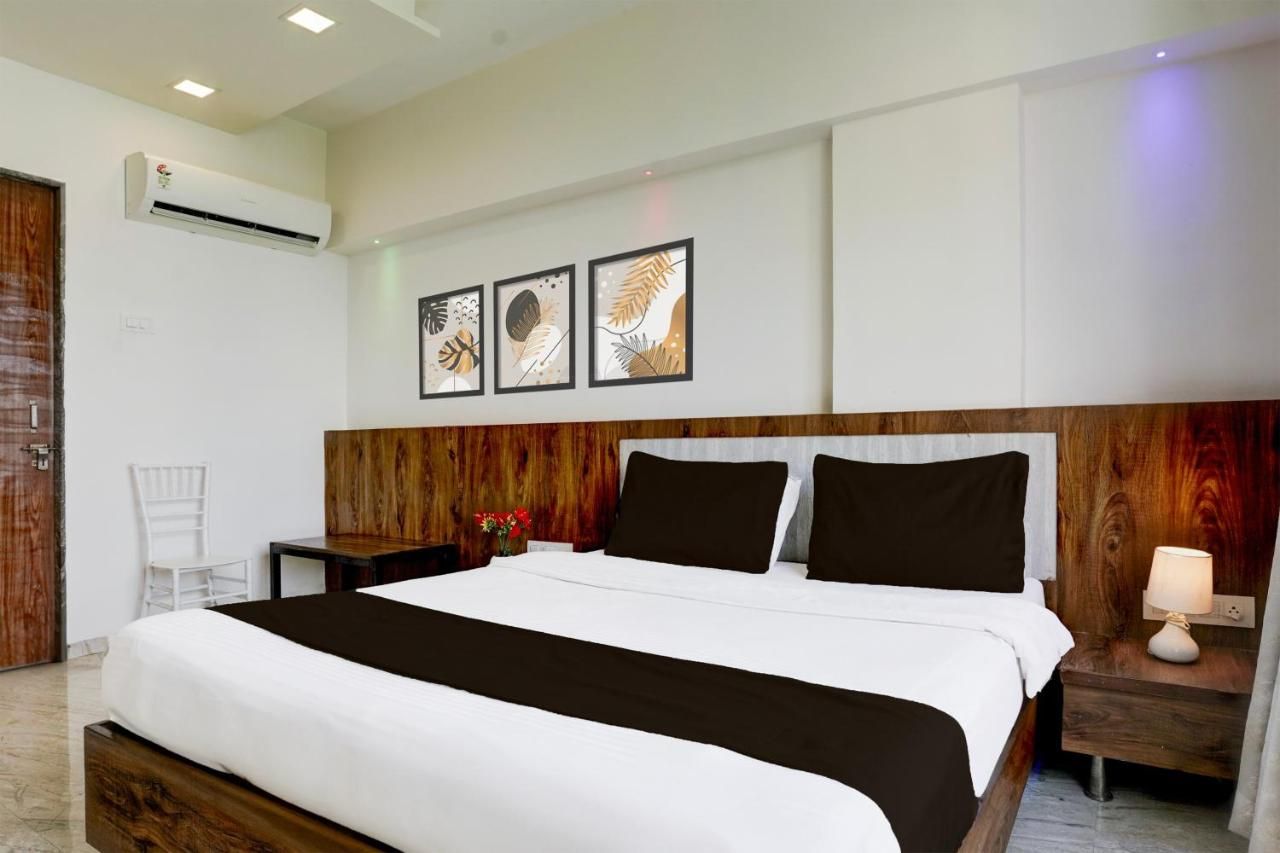 Collection O Shirdi Classic Room 5