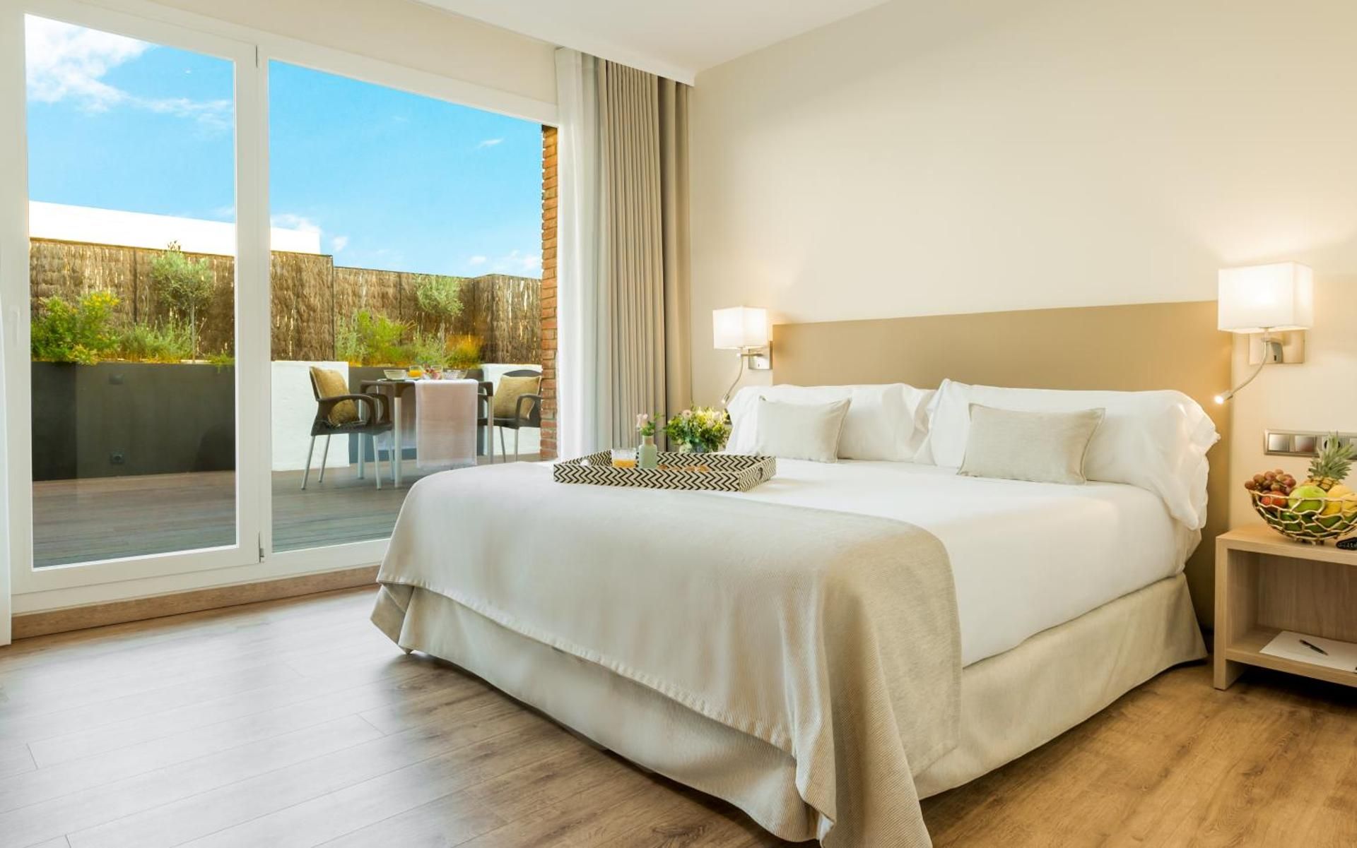 undefined Aparthotel Mariano Cubi Barcelona 9