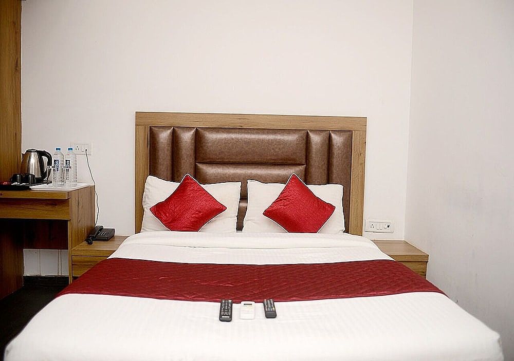 undefined Hotel Baba's Residency 6