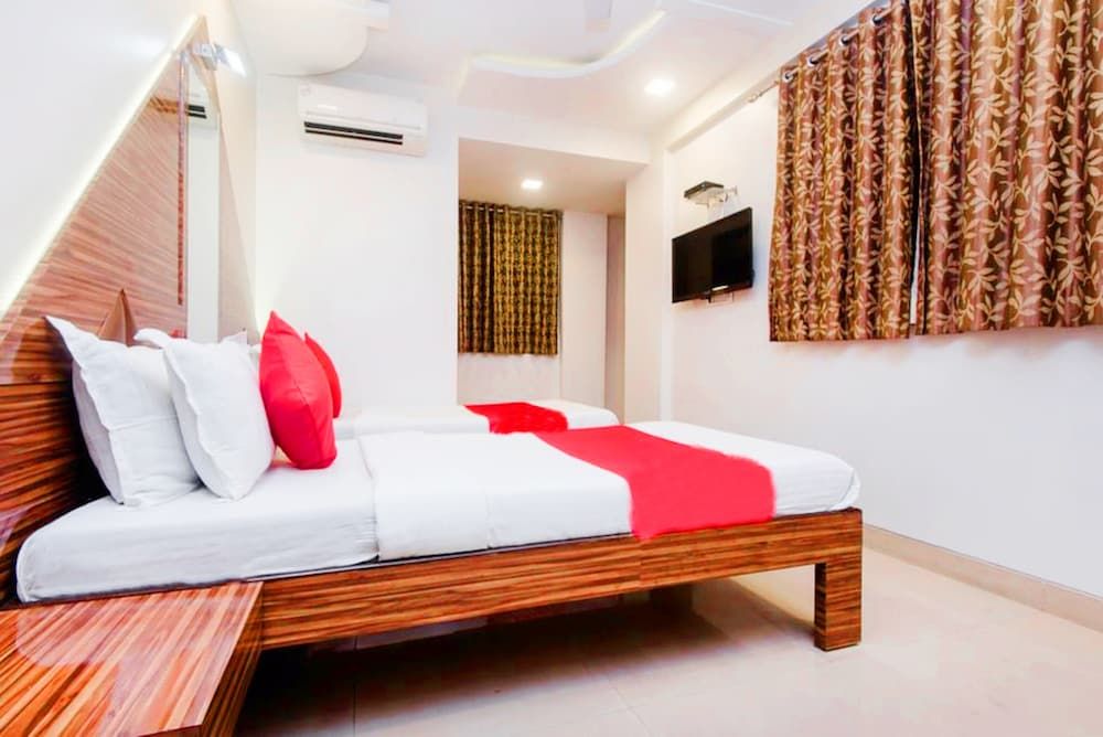 Hotel New Elite Inn - Hostel Deluxe Double Non A/C Room 2