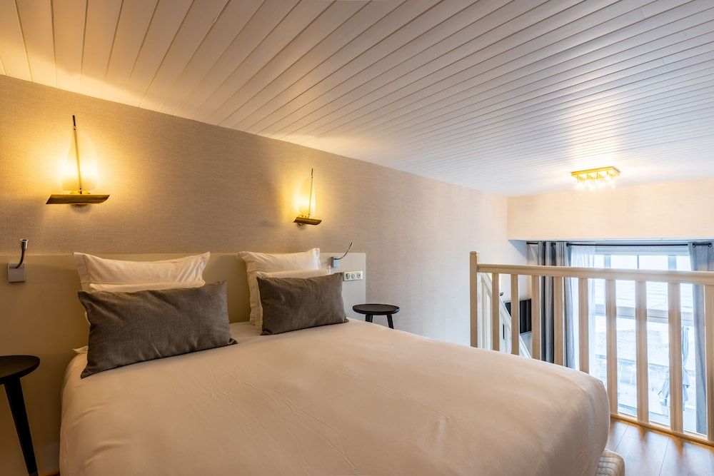 Duplex, Sea View (for 4)