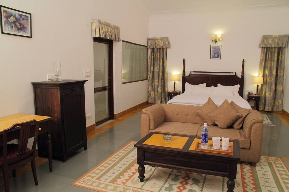 Jhadol Safari Camp Deluxe Suite Room 3