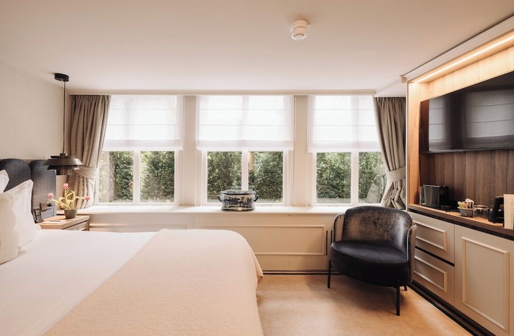 Hotel 717 Room, Courtyard View (Little Prince) 7