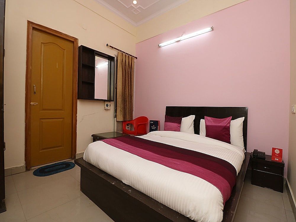 Hotel Blue Empire Double or Twin Room 3