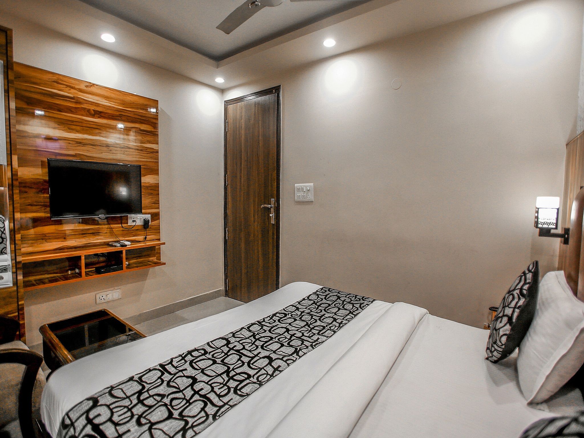 Krishna Inn Executive room