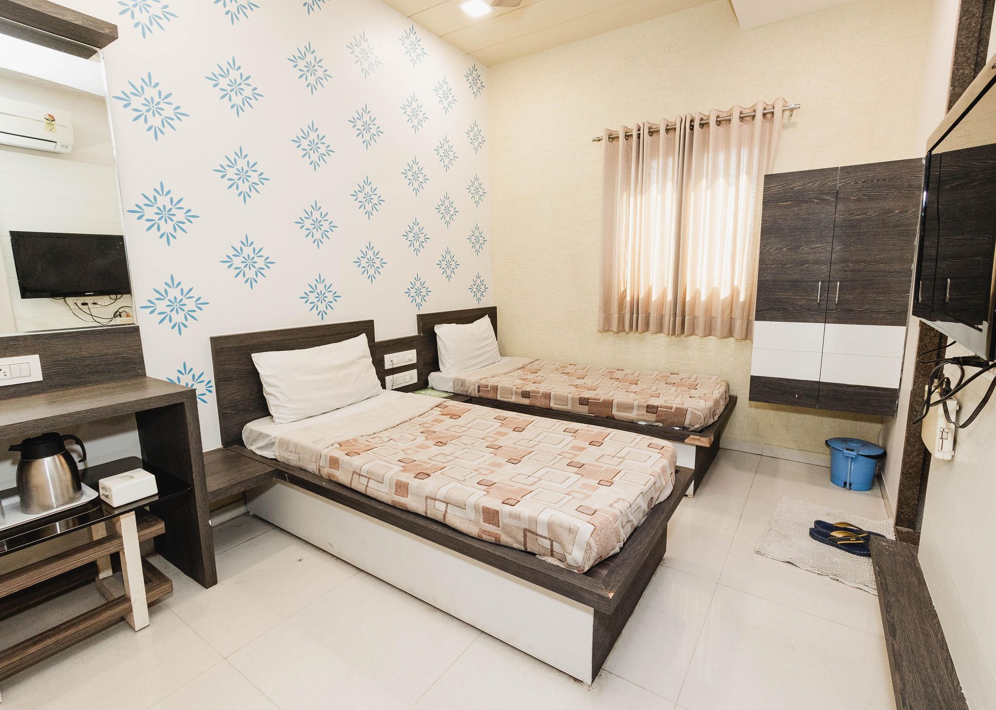 HOTEL AMBER Standard Non AC Rooms 3