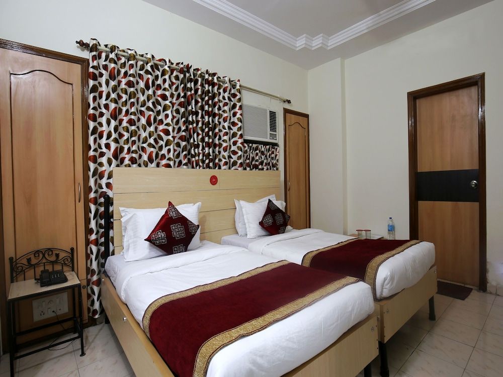 OYO 10416 Hotel Arts Executive Double or Twin Room 8