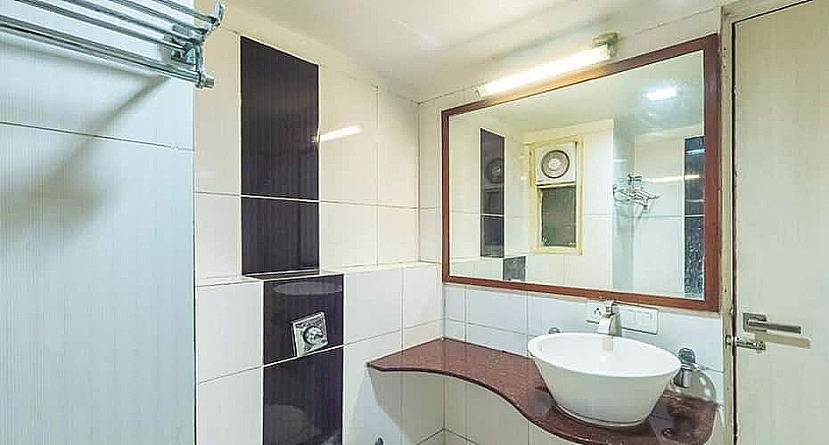 Deluxe AC Room Washroom