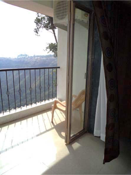 Nivant Hill Resort Satara Deluxe AC Room 3