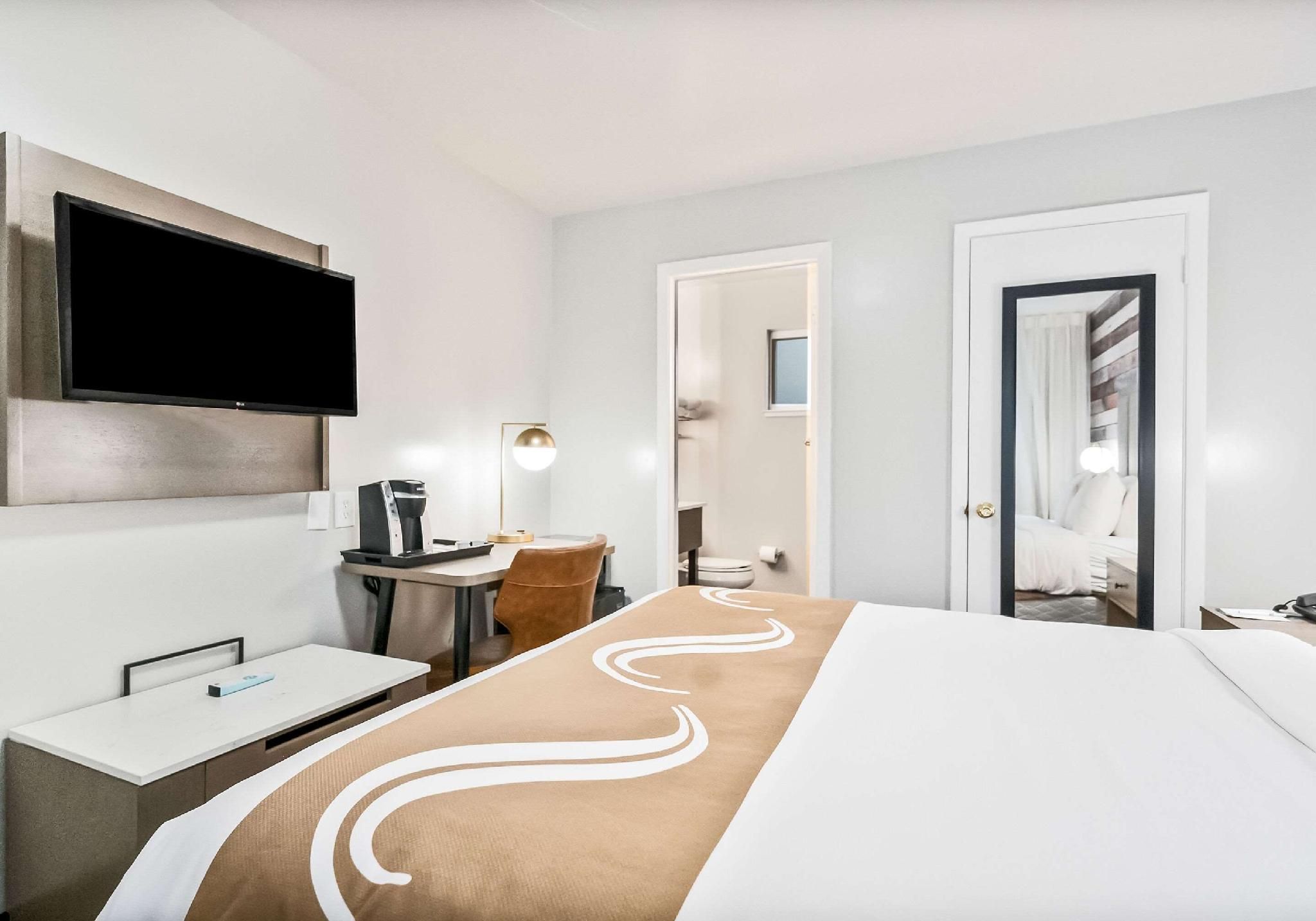 Quality Inn South Lake Tahoe 1 Queen Bed, Nonsmoking 2