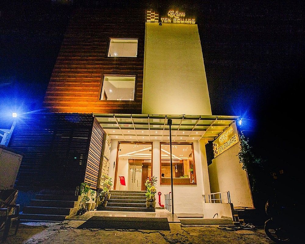 Front of property - evening/night