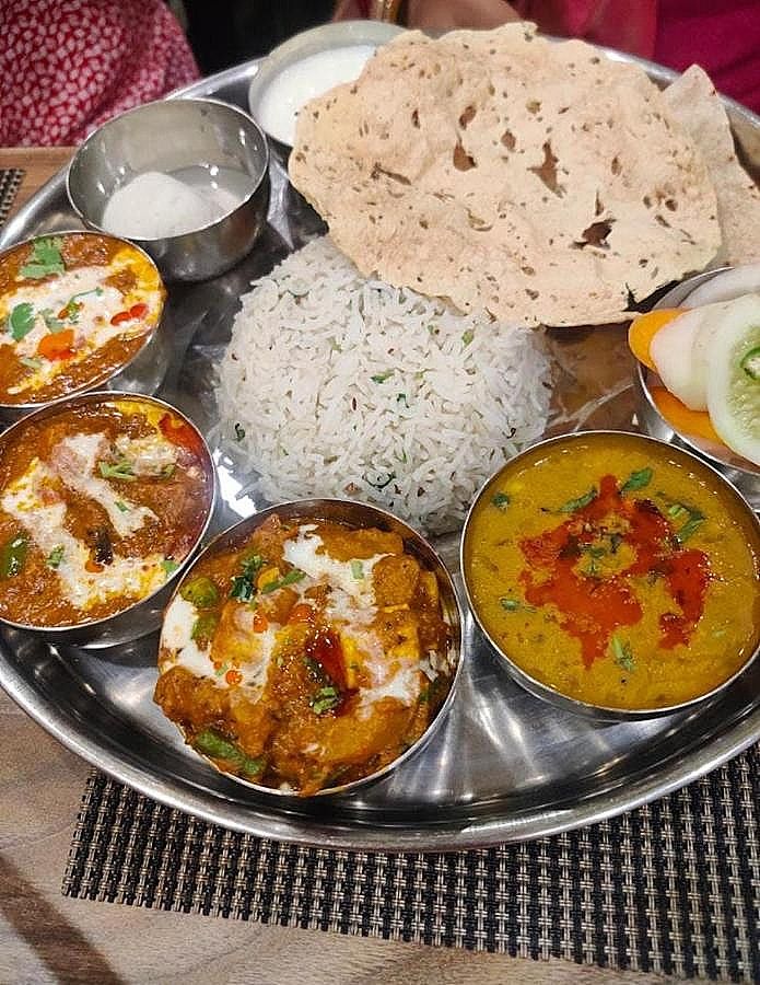 Food & Dining