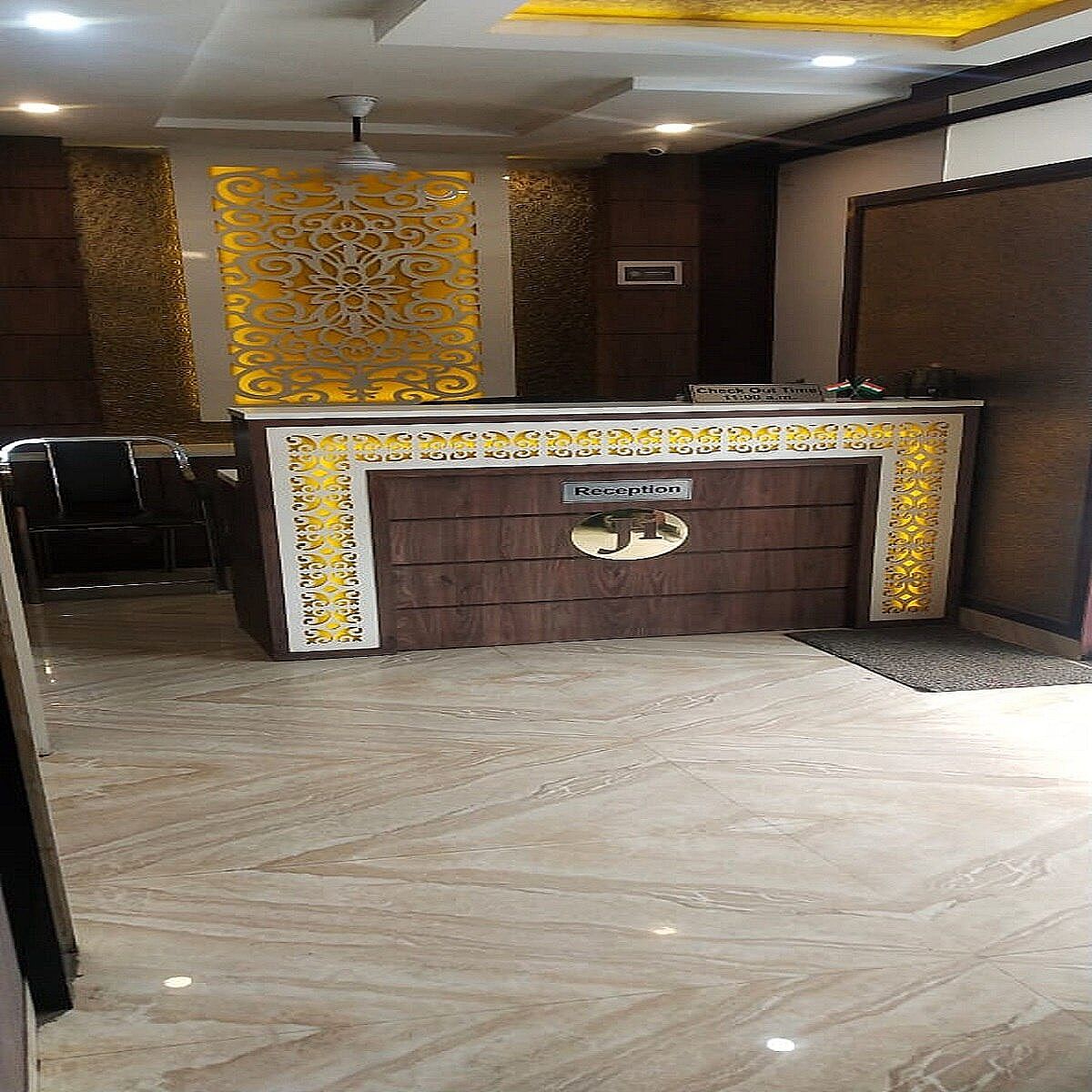 undefined Hotel Janki Inn 2