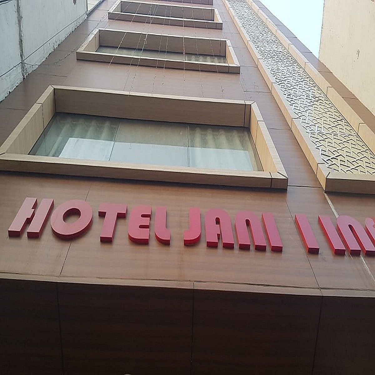 undefined Hotel Janki Inn 8