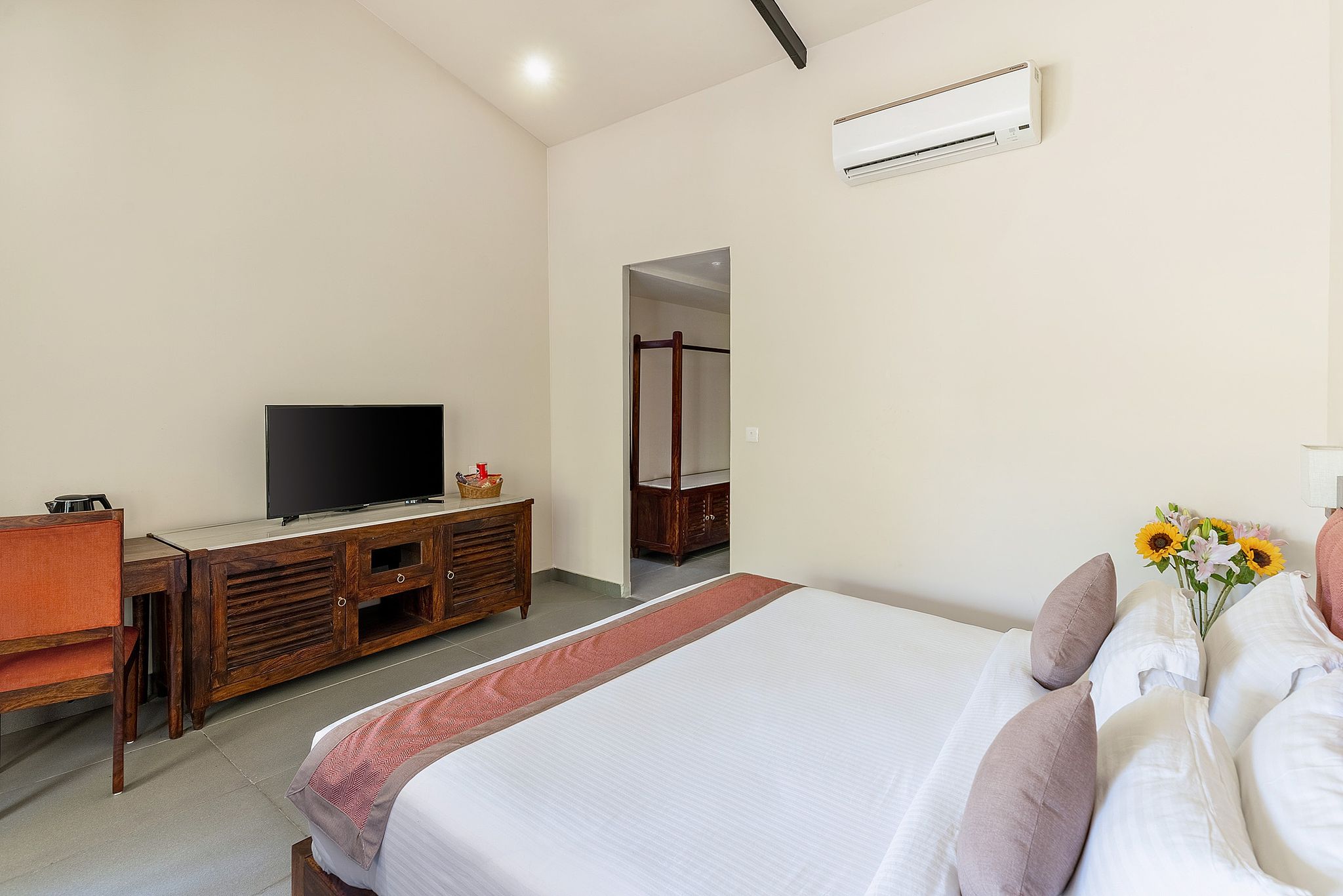 Luxury Cottage Room