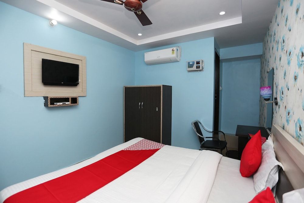 OYO 19192 Hotel New Metro Double Room 3