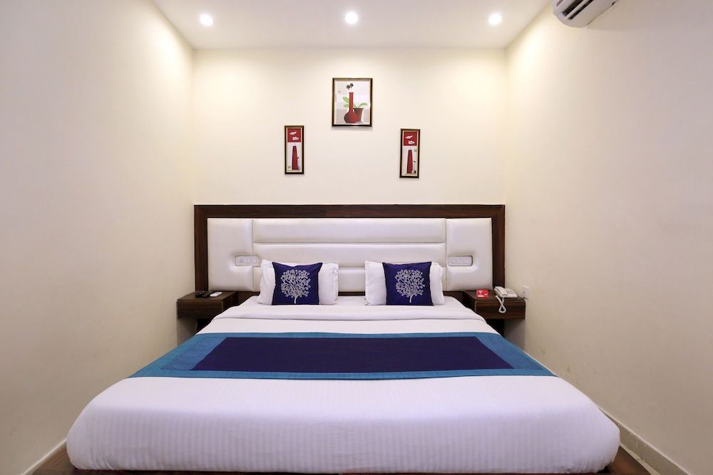 OYO 10145 Hotel JK Double or Twin Room 5