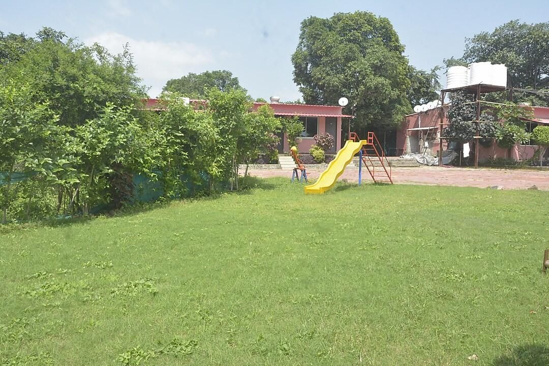Hotel Mandavgarh Residency