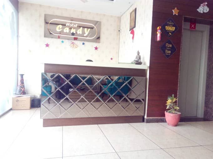 undefined Hotel Candy 2