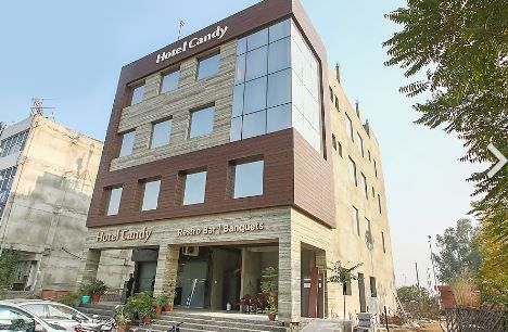 undefined Hotel Candy 8