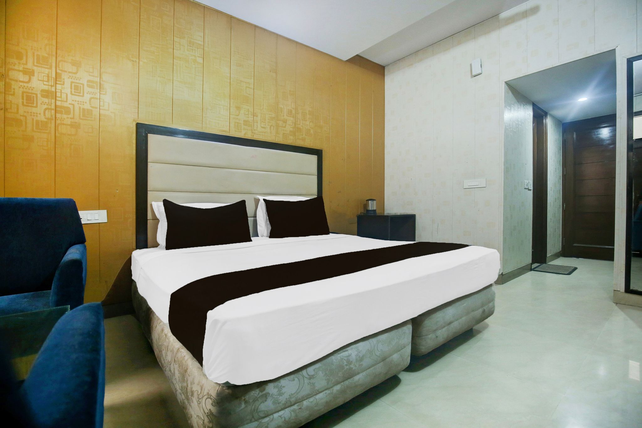 Hotel O Ek Noor Residency Classic 7