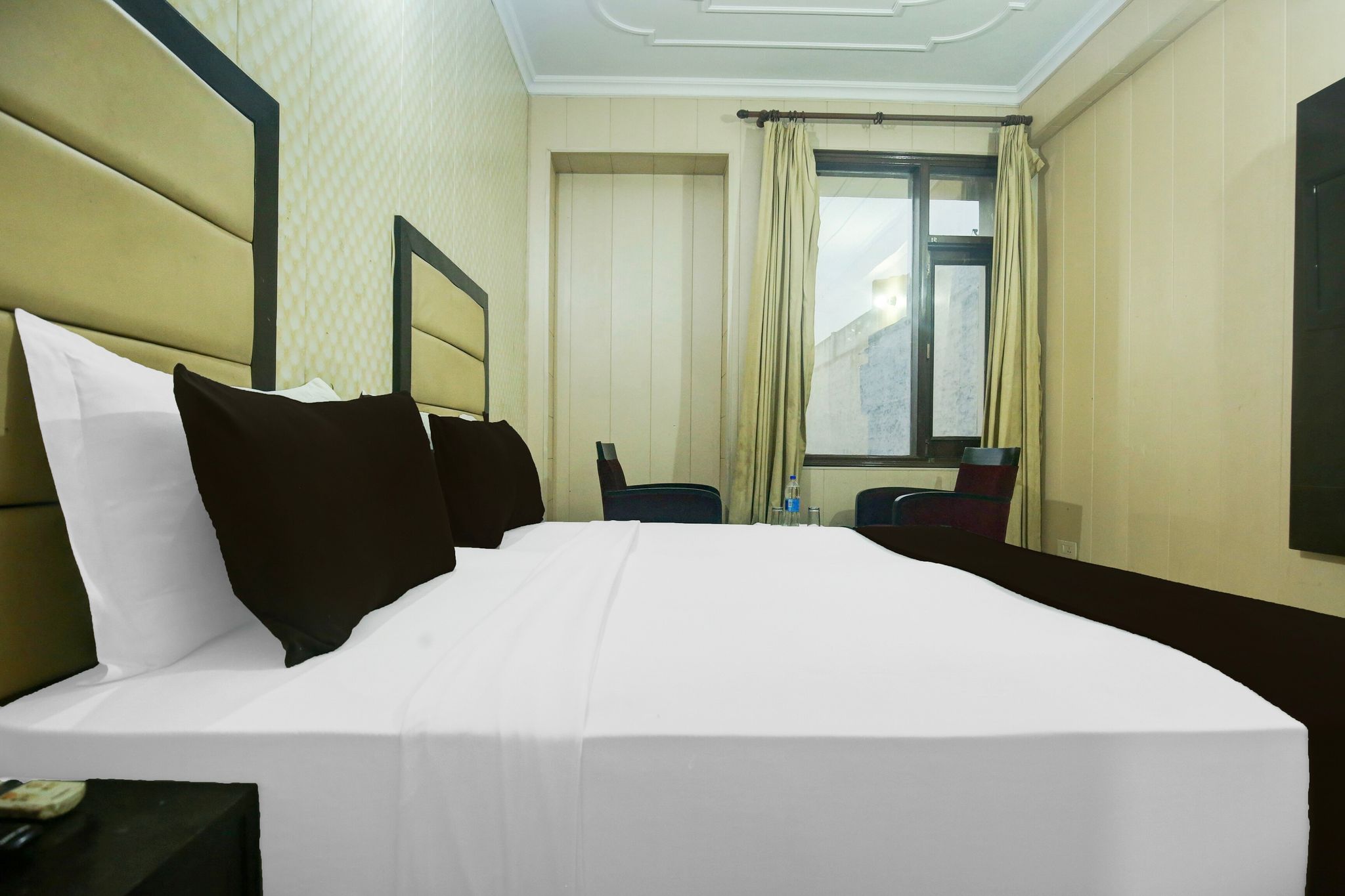 Hotel O Ek Noor Residency Classic 6