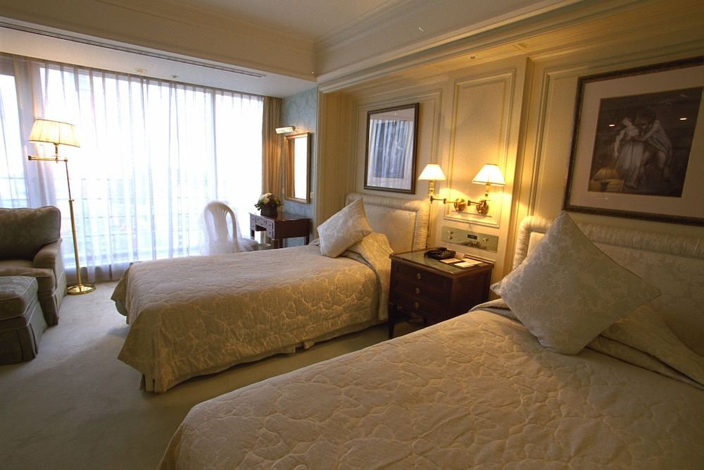 [Check-in 15:00]  Tower High Floor Suite Double, Non Smoking