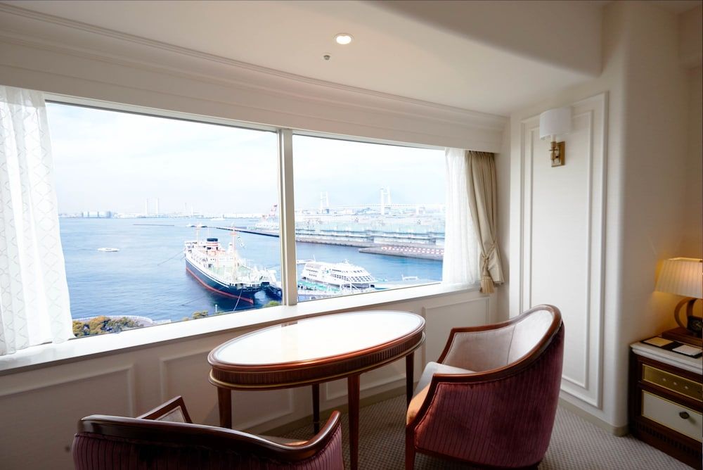 [Check-in 15:00] Bayfront Corner Double Room, 1 King Bed, Non Smoking