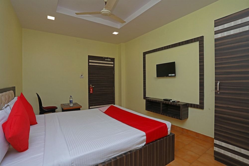 OYO 29689 Hotel Pramod Double or Twin Room 13