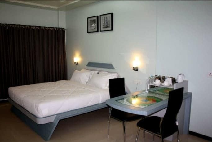 undefined Hotel Aroma 5