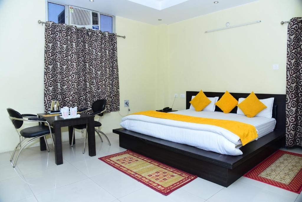 Grand Deluxe or Grand Corp Twin Bed Room