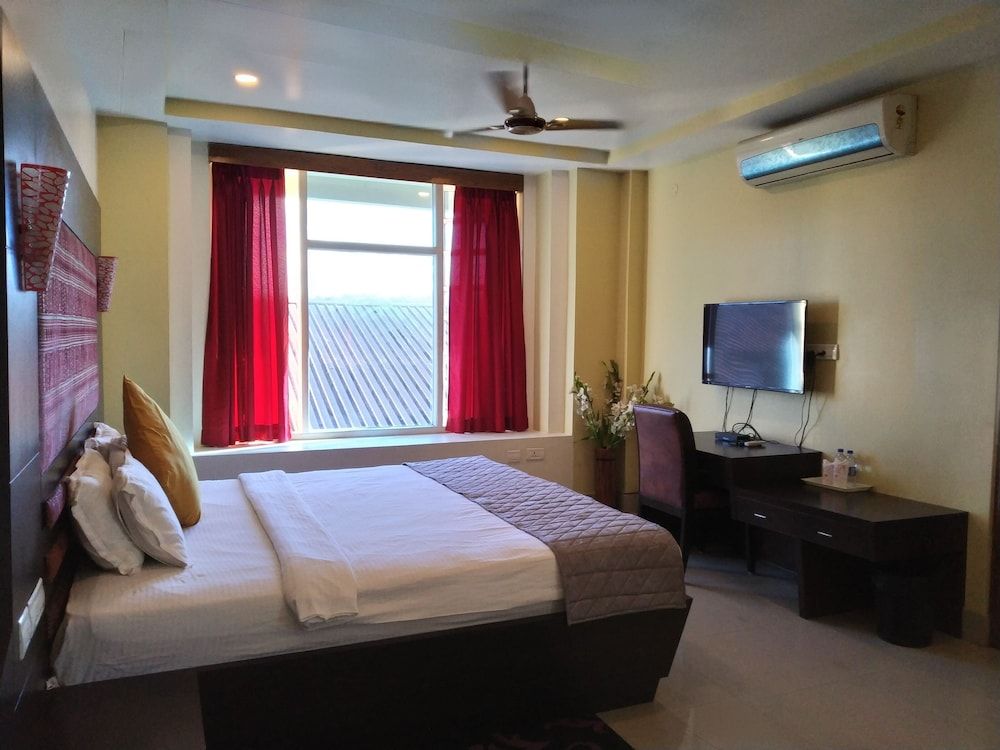 Hotel SC Grand Standard Room 5