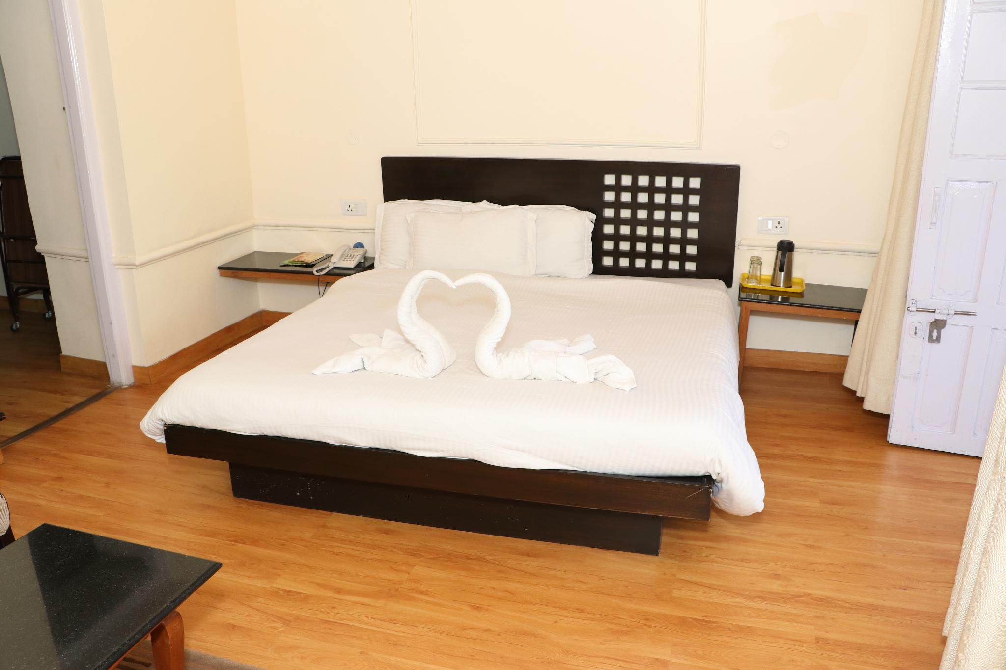 Hotel Alasia Deluxe Suite 2
