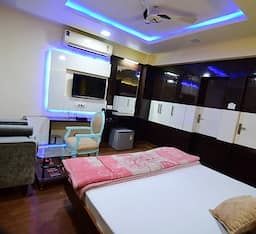 Hotel Shyampuriya Palace Deluxe Room 6