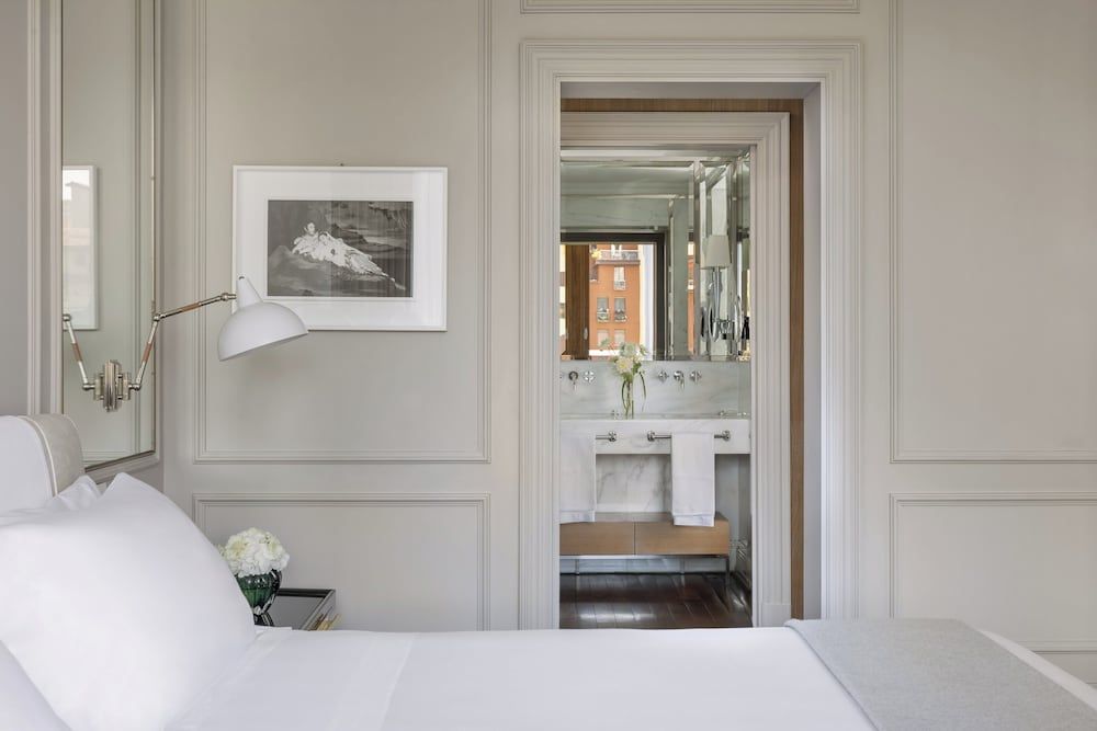 undefined Portrait Firenze - Lungarno Collection 3