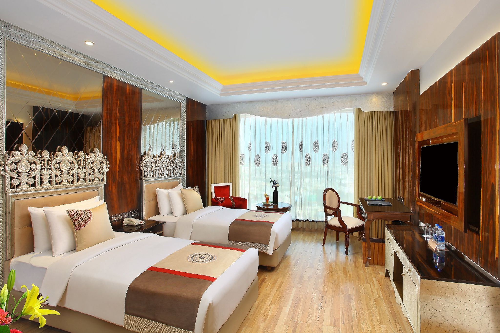 ELITE ROOM