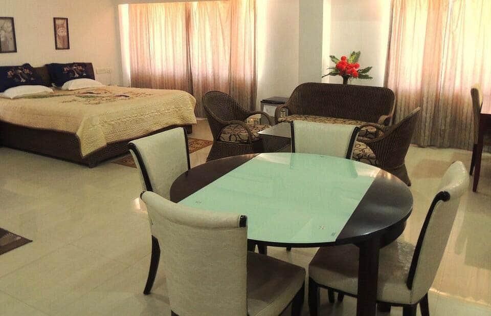 undefined Hotel Aroma Residency 8