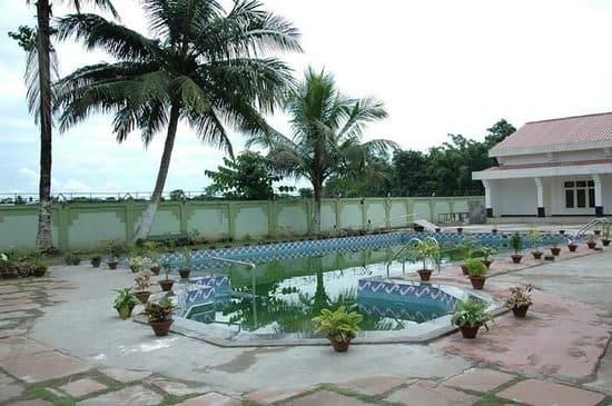 undefined Hotel Aroma Residency 9